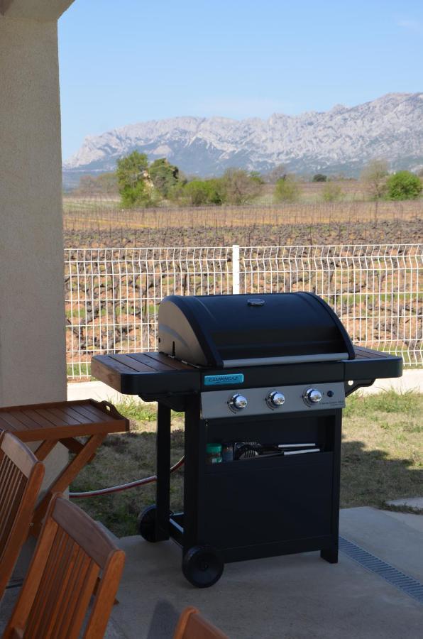 Appartamento Vue Sainte Victoire, Proche Aix-En-Provence Pourrieres Esterno foto